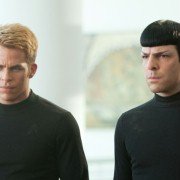 W ciemność. Star Trek - galeria zdjęć - filmweb