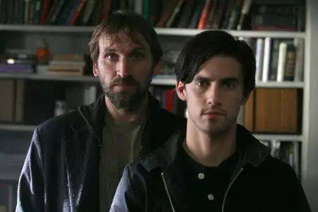 Herosi - galeria zdjęć - filmweb