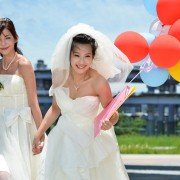 Luo Si Xiao Jie Yao Chu Jia - galeria zdjęć - filmweb