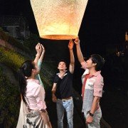 Luo Si Xiao Jie Yao Chu Jia - galeria zdjęć - filmweb