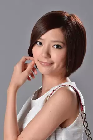 Luo Si Xiao Jie Yao Chu Jia - galeria zdjęć - filmweb