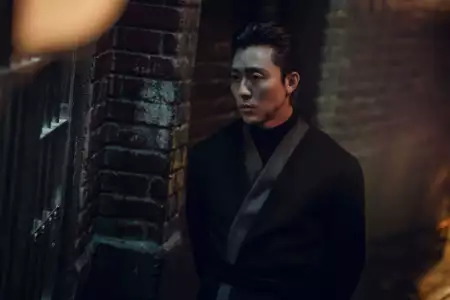 Potwór z Gyeongseongu - galeria zdjęć - filmweb