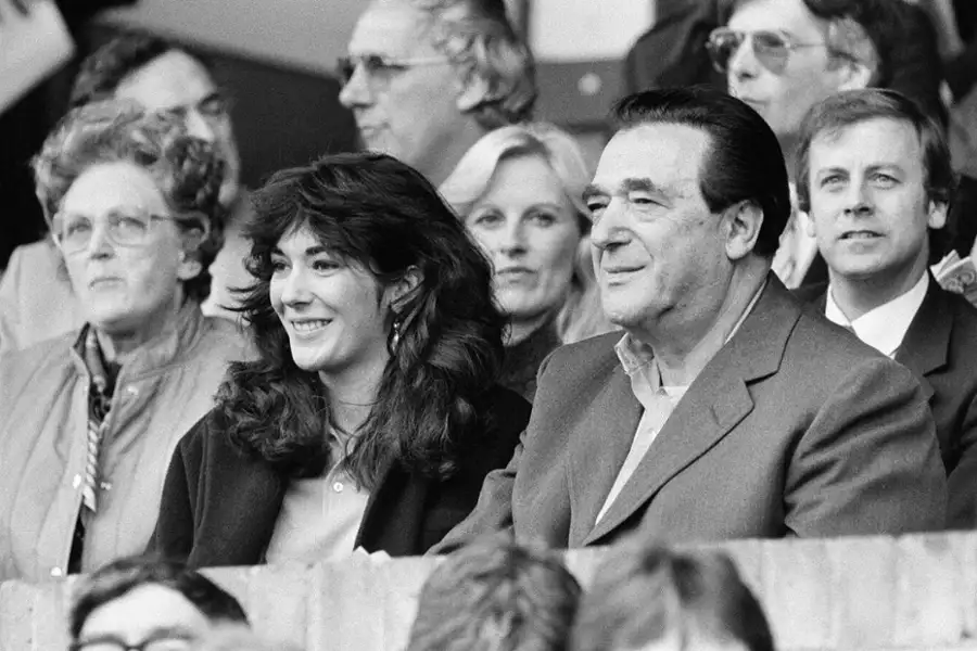 Kim jest Ghislaine Maxwell - galeria zdjęć - filmweb