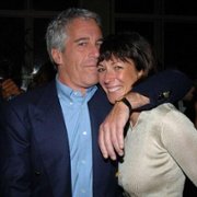 Epstein's Shadow: Ghislaine Maxwell - galeria zdjęć - filmweb