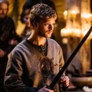 Nameja gredzens - galeria zdjęć - filmweb