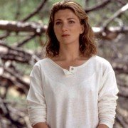 Nell - galeria zdjęć - filmweb
