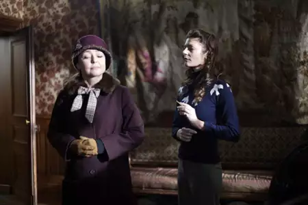 Śledztwo na cztery ręce - galeria zdjęć - filmweb