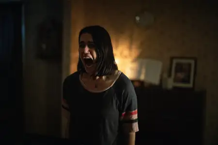 Undertone - galeria zdjęć - filmweb