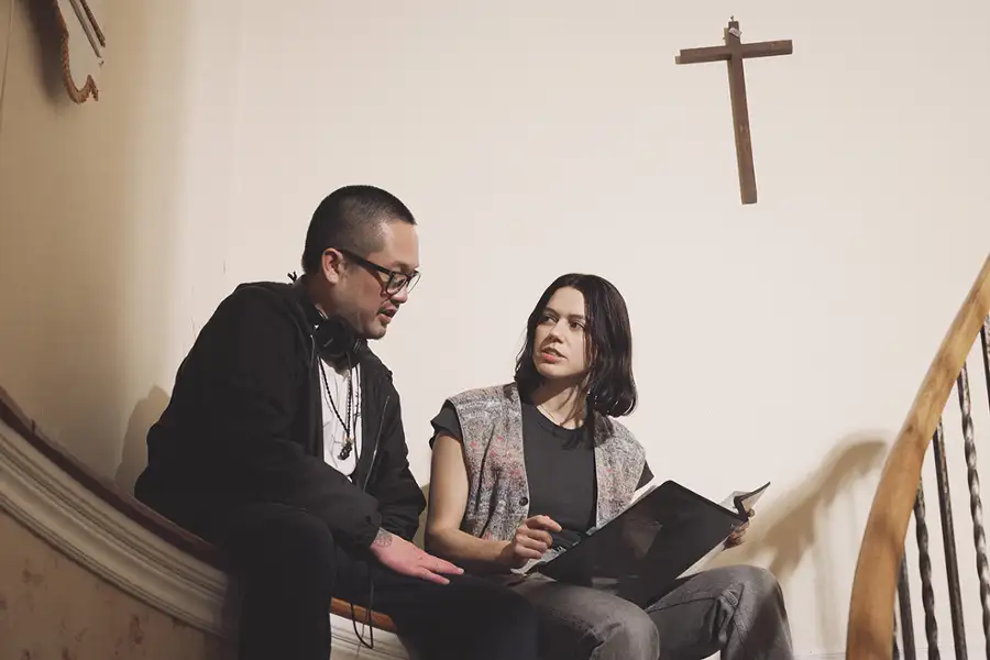 Undertone - galeria zdjęć - filmweb
