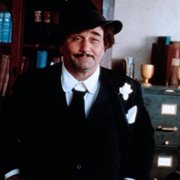 Ciotka Julia i skryba - galeria zdjęć - filmweb