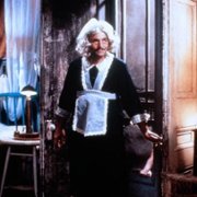 Ciotka Julia i skryba - galeria zdjęć - filmweb