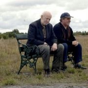 Garage - galeria zdjęć - filmweb