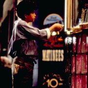 Two Bits - galeria zdjęć - filmweb