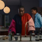 Everything Now - galeria zdjęć - filmweb