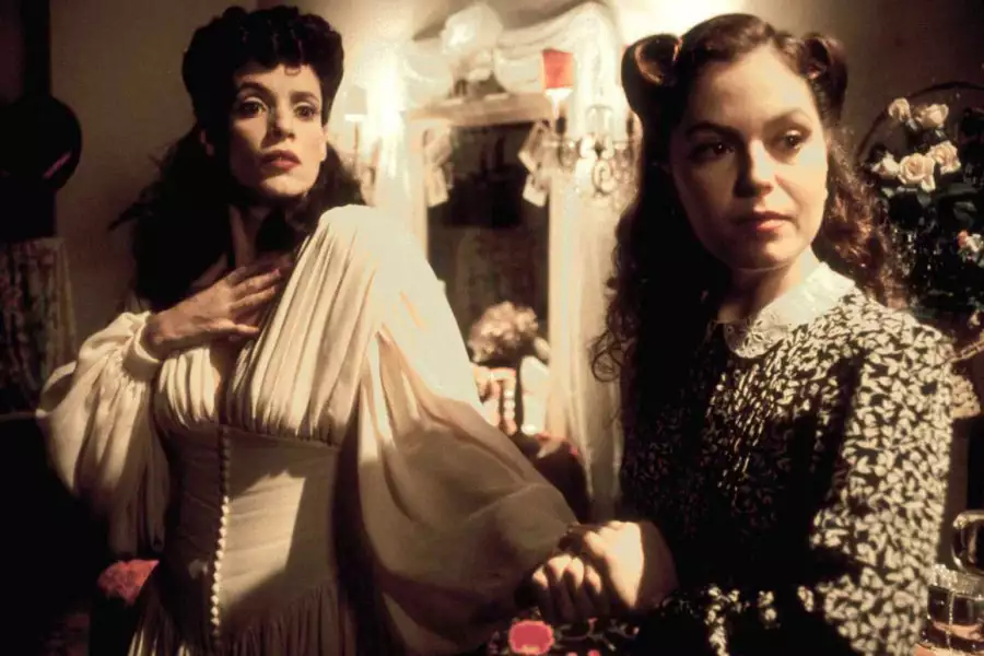 Pocałunek kobiety pająka - galeria zdjęć - filmweb