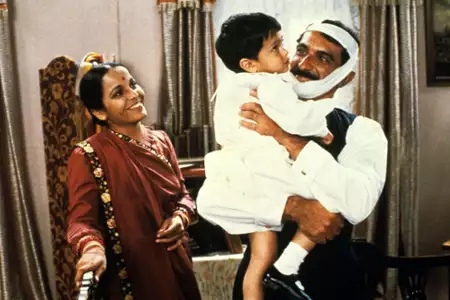 Gandhi - galeria zdjęć - filmweb