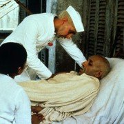 Gandhi - galeria zdjęć - filmweb