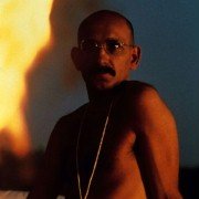 Gandhi - galeria zdjęć - filmweb