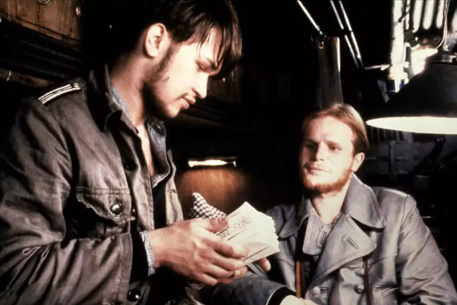 Okręt - galeria zdjęć - filmweb
