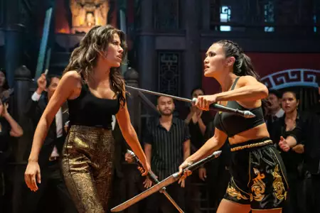 Blood & Treasure - galeria zdjęć - filmweb