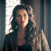 Blood & Treasure - galeria zdjęć - filmweb