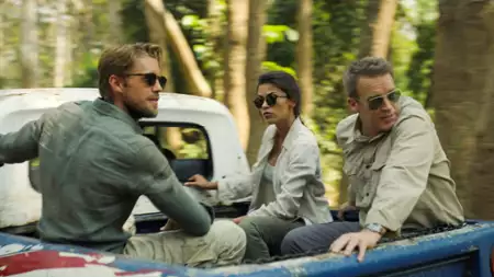 Blood & Treasure - galeria zdjęć - filmweb