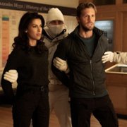 Blood & Treasure - galeria zdjęć - filmweb