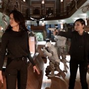Blood & Treasure - galeria zdjęć - filmweb