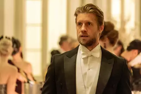 Blood & Treasure - galeria zdjęć - filmweb