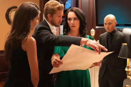 Blood & Treasure - galeria zdjęć - filmweb
