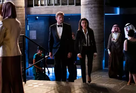 Blood & Treasure - galeria zdjęć - filmweb