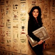 Blood & Treasure - galeria zdjęć - filmweb