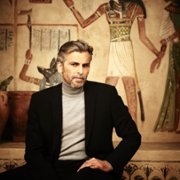 Blood & Treasure - galeria zdjęć - filmweb