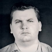 Conversations with a Killer: The John Wayne Gacy Tapes - galeria zdjęć - filmweb