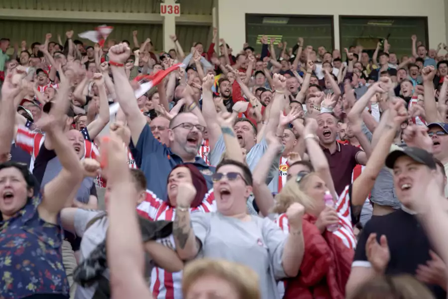 Sunderland aż po grób - galeria zdjęć - filmweb