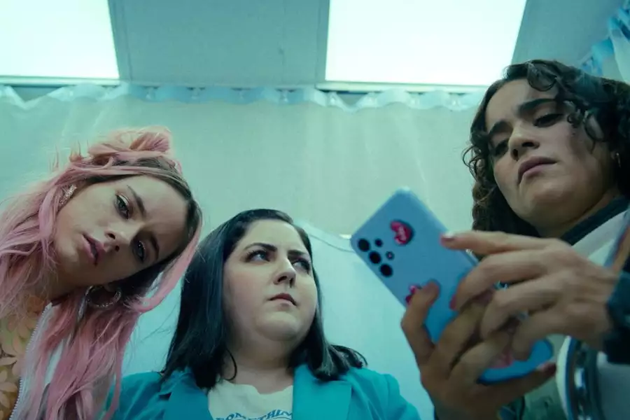 Pie****ć social media - galeria zdjęć - filmweb