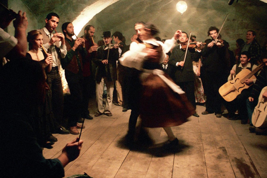 Muzyka i manekiny (recenzja filmu Transylwania)