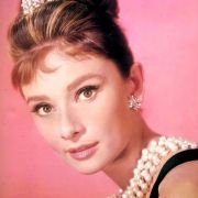 Breakfast at Tiffany's - galeria zdjęć - filmweb