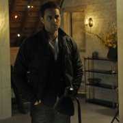 Betrayal - galeria zdjęć - filmweb