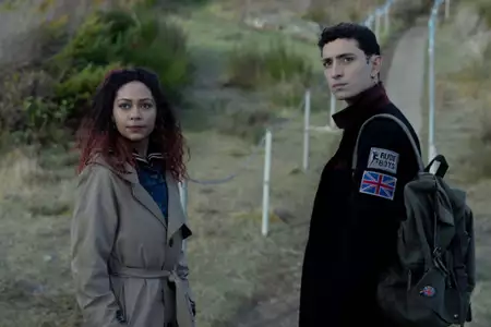 Martwi detektywi - galeria zdjęć - filmweb