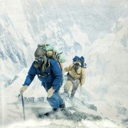 Beyond the Edge - galeria zdjęć - filmweb