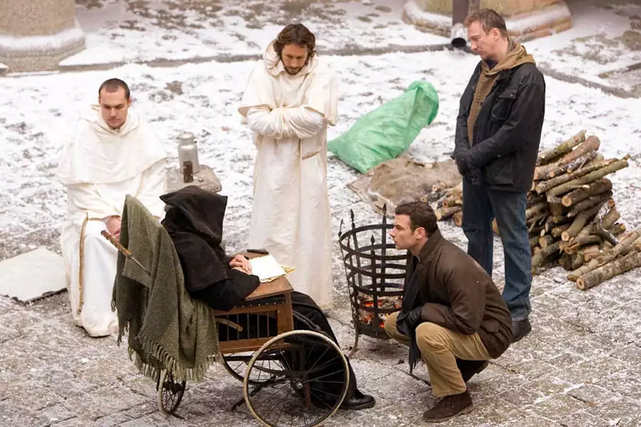 Omen - galeria zdjęć - filmweb