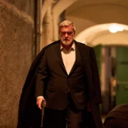 Niezniszczalna - galeria zdjęć - filmweb