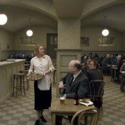 Gołąb przysiadł na gałęzi i rozmyśla o istnieniu - galeria zdjęć - filmweb