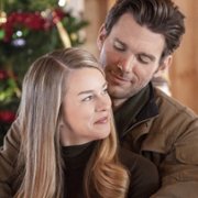 Christmas Scavenger Hunt - galeria zdjęć - filmweb