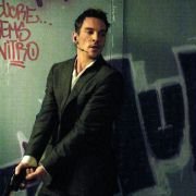 From Paris with Love - galeria zdjęć - filmweb