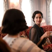 Wujowy dw&oacute;r - galeria zdjęć - filmweb