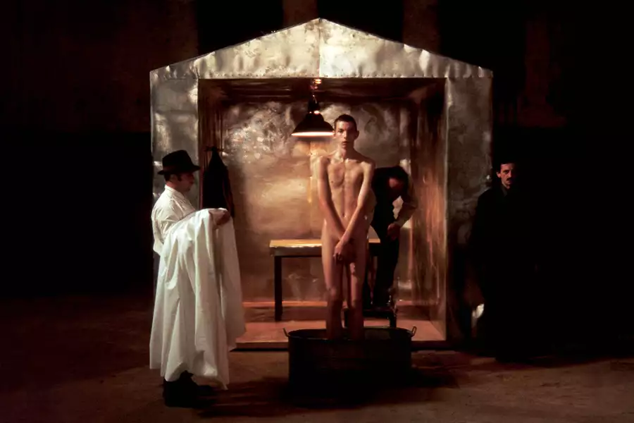 Angelus - galeria zdjęć - filmweb