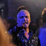 Redirected - galeria zdjęć - filmweb