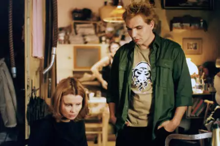 Samotni - galeria zdjęć - filmweb